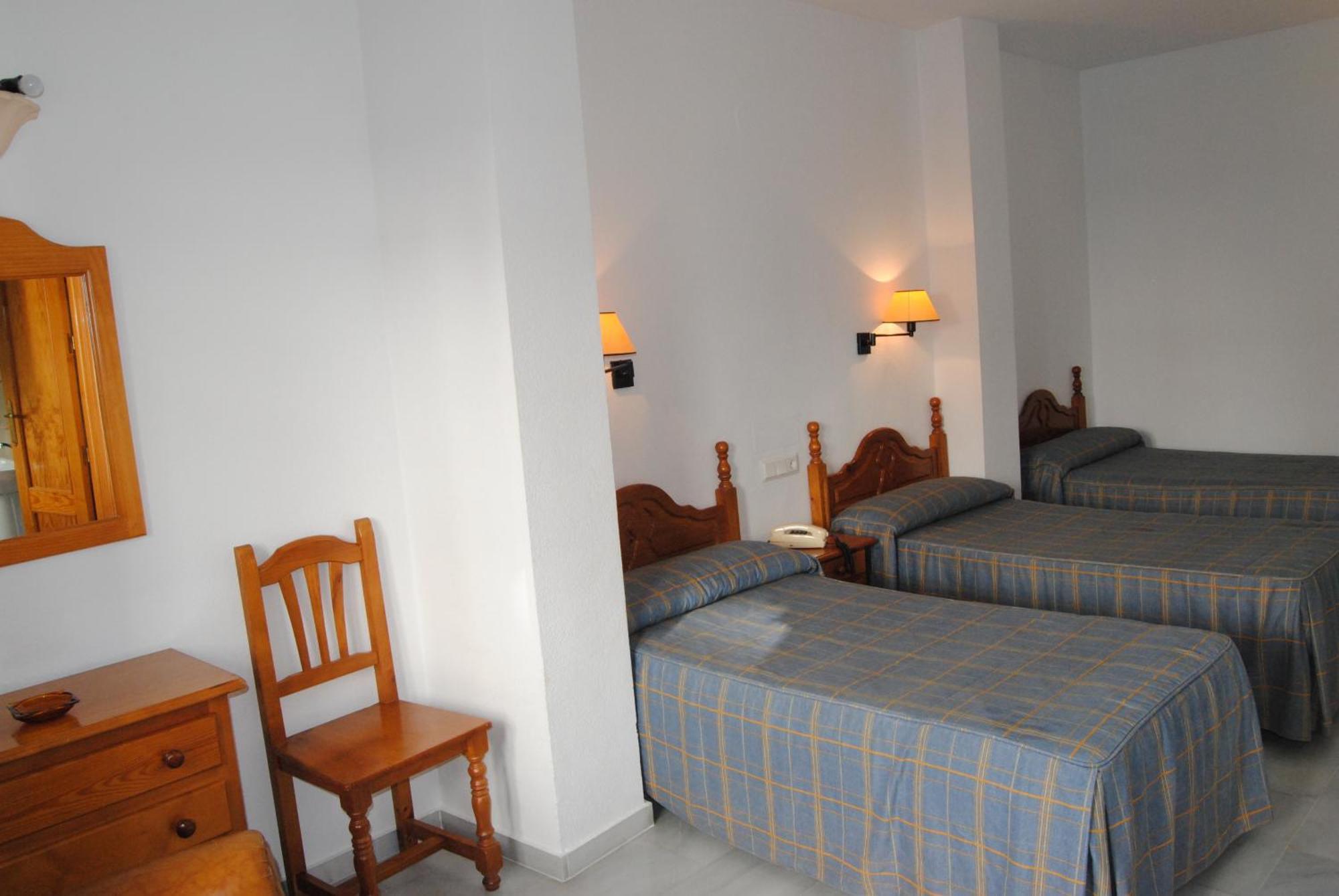 Hotel Mirasol Orgiva Ruang foto