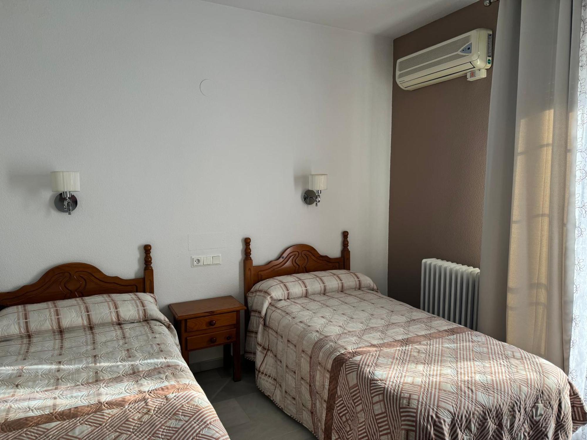 Hotel Mirasol Orgiva Ruang foto